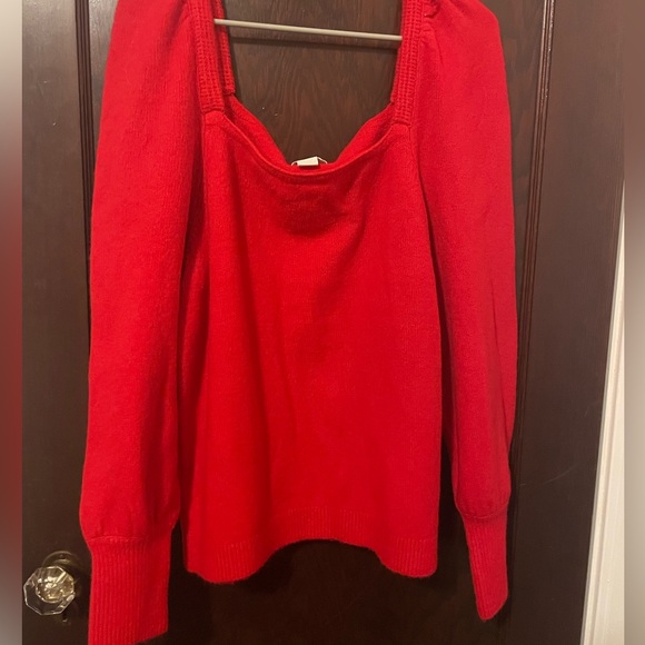 Red square neck balloon sleeve soft sweater - Picture 2 of 4